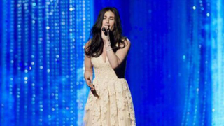 Idina Menzel and John Legend will perform before the Super Bowl